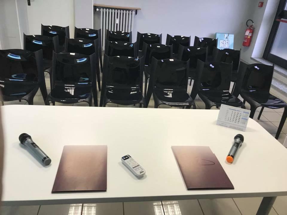 트웰브 호텔 몬칼리에리 외부 사진